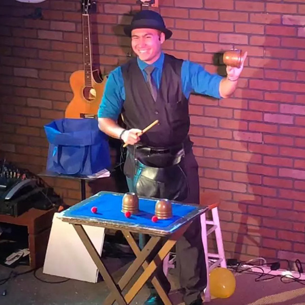 Mulligans Magic Show